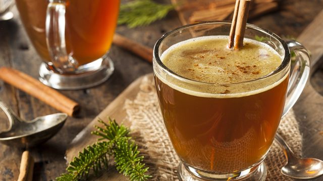 6 Cozy Winter Cocktails That Aren T Belly Bombs Eat This Not That