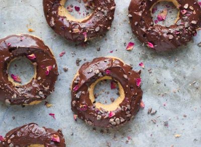 21 Vegan Desserts Anyone Can Enjoy