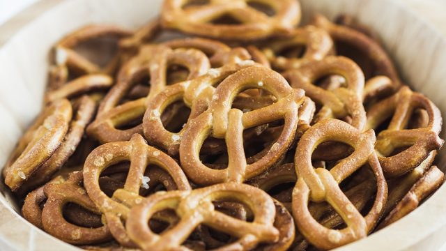 Pretzels bowl.jpg