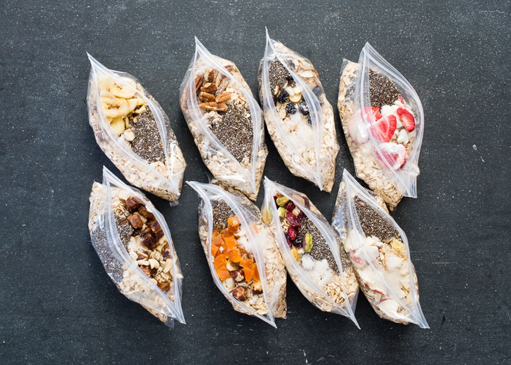 DIY instant oatmeal in plastic bags