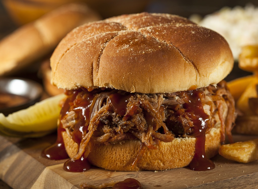 Pulled pork sandwich.jpg