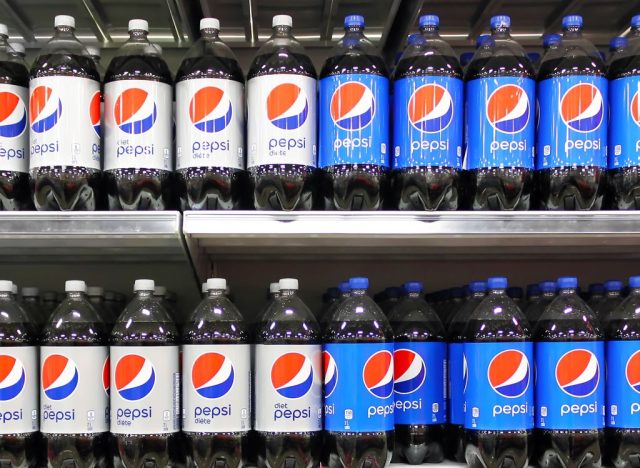 What’s Worse: Regular or Diet Soda?
