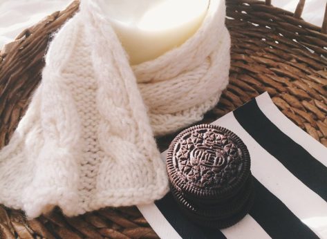 What's The White 'Stuf' In Oreos?