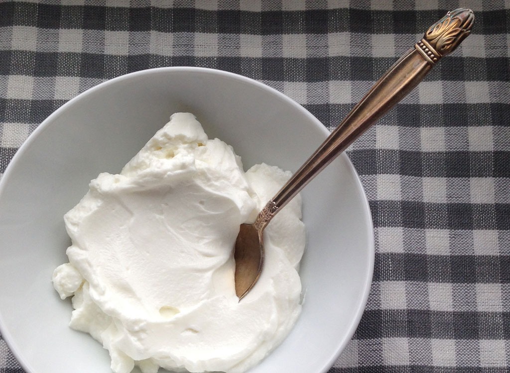Misha quark in a bowl.jpg