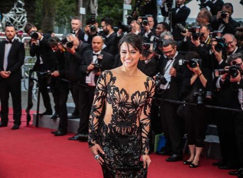 15 Weirdest Ways the Stars Workout