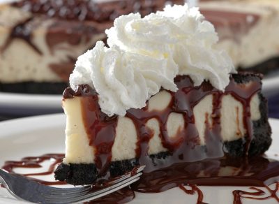 What 10 Diet Experts Order at The Cheesecake Factory
