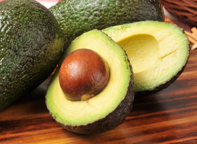 3 Ways to Eat the Avocado Pit