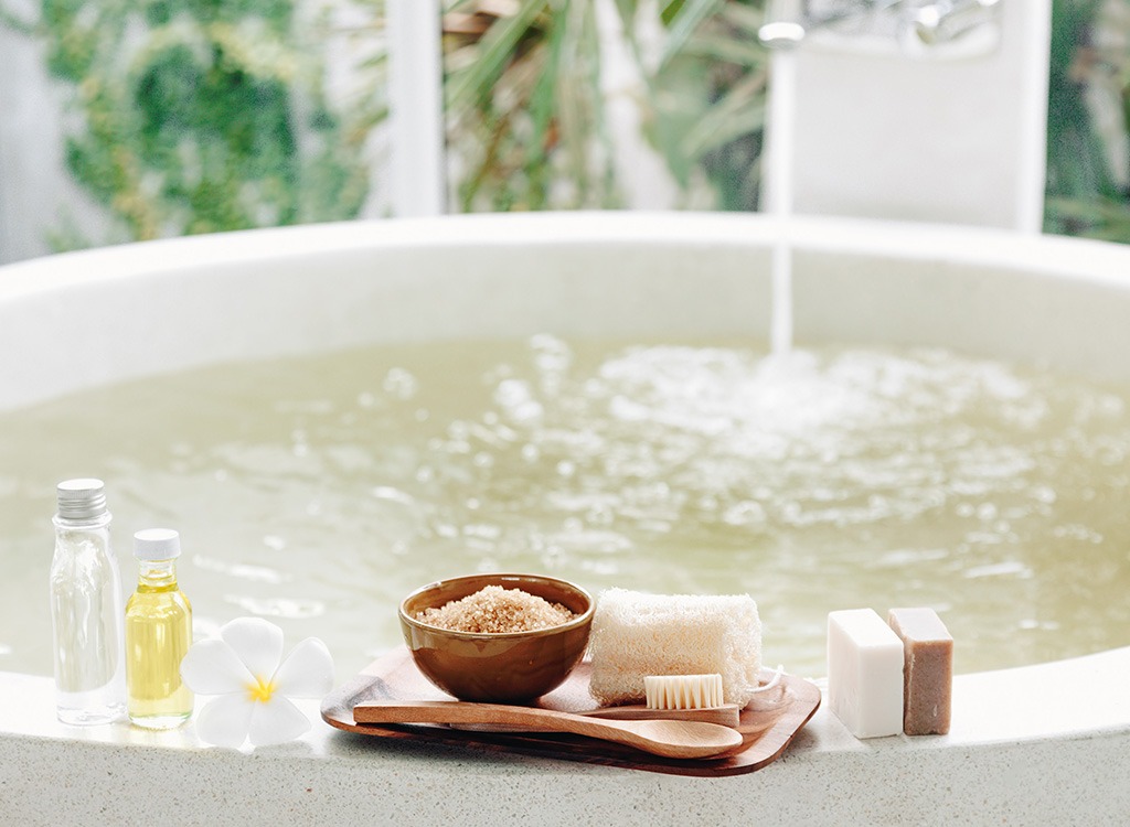 Spa bath relax.jpg