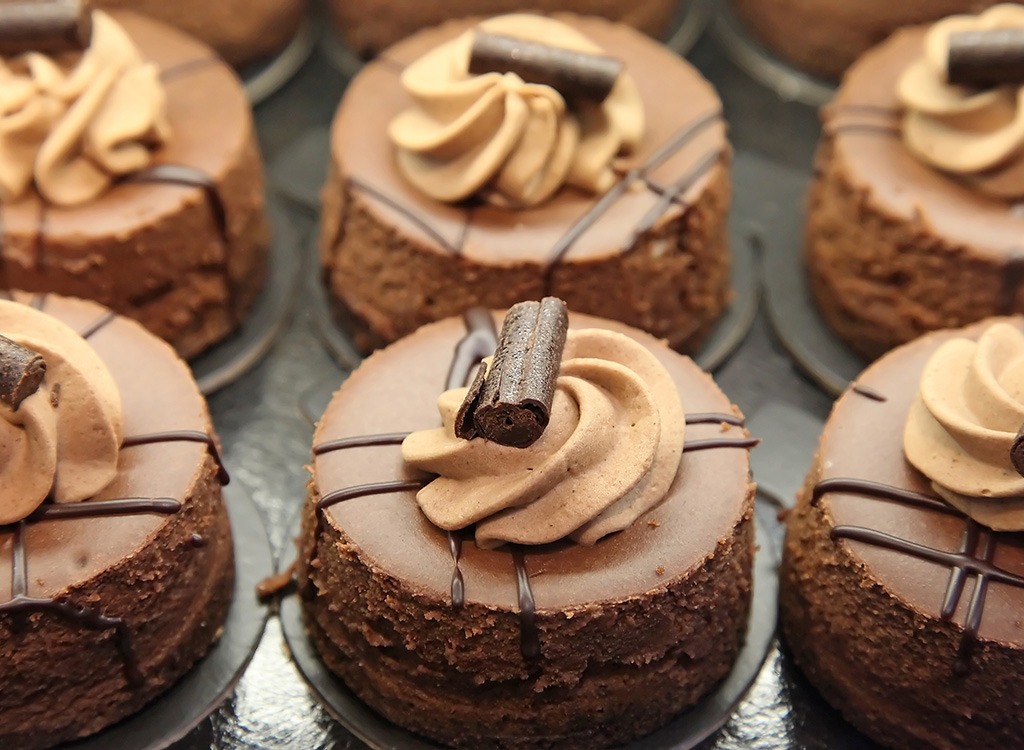 Mini chocolate cakes.jpg