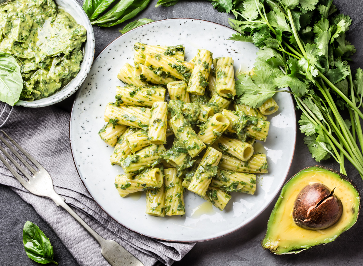 Avocado sauce herb pesto pasta