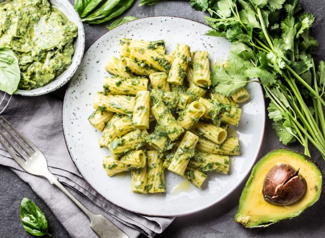 Avocado sauce herb pesto pasta