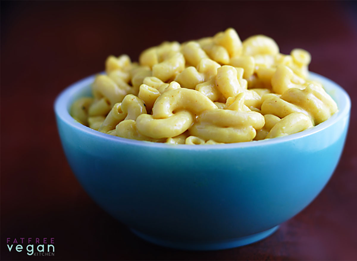 bowl of vegan mac and cheese