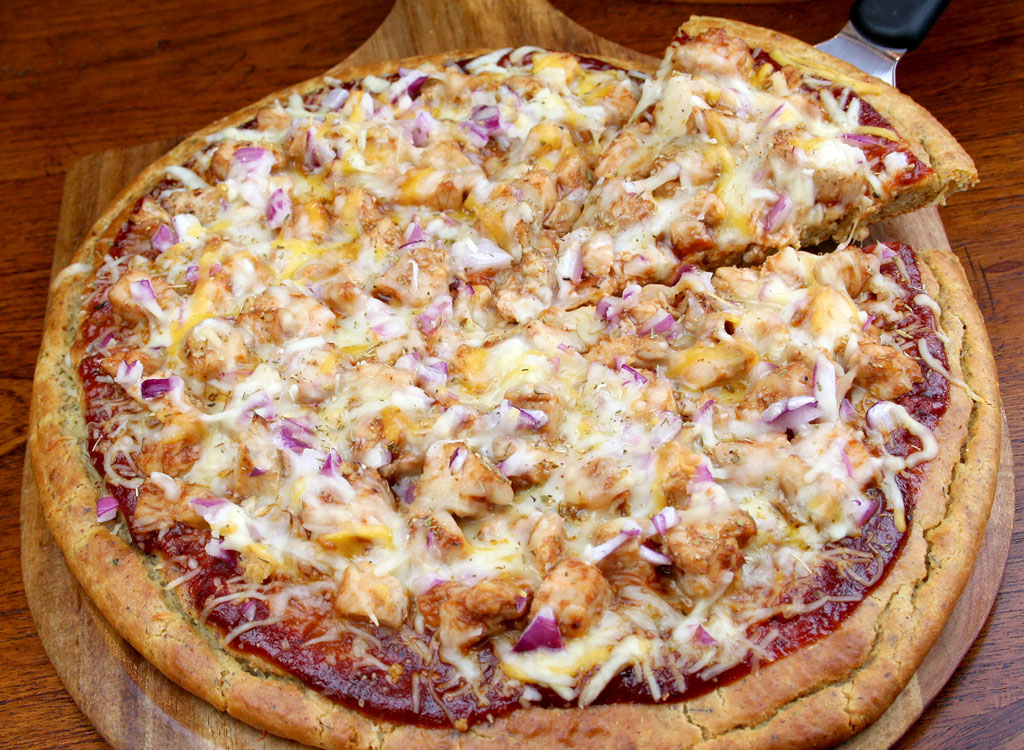 BBQ chicken pizza