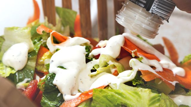 10 Healthy Salad Dressing Brands To Buy In 2020 And 11 To Avoid