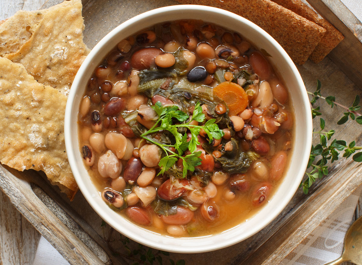 Cooke bean legume soup stew