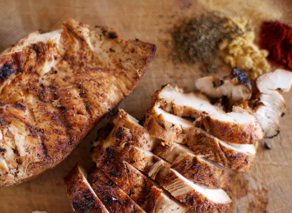 Grilled seasoned chicken