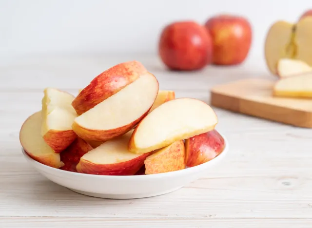 fresh red apple slices