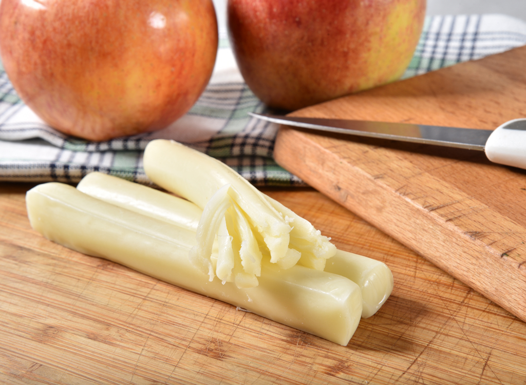String cheese apples