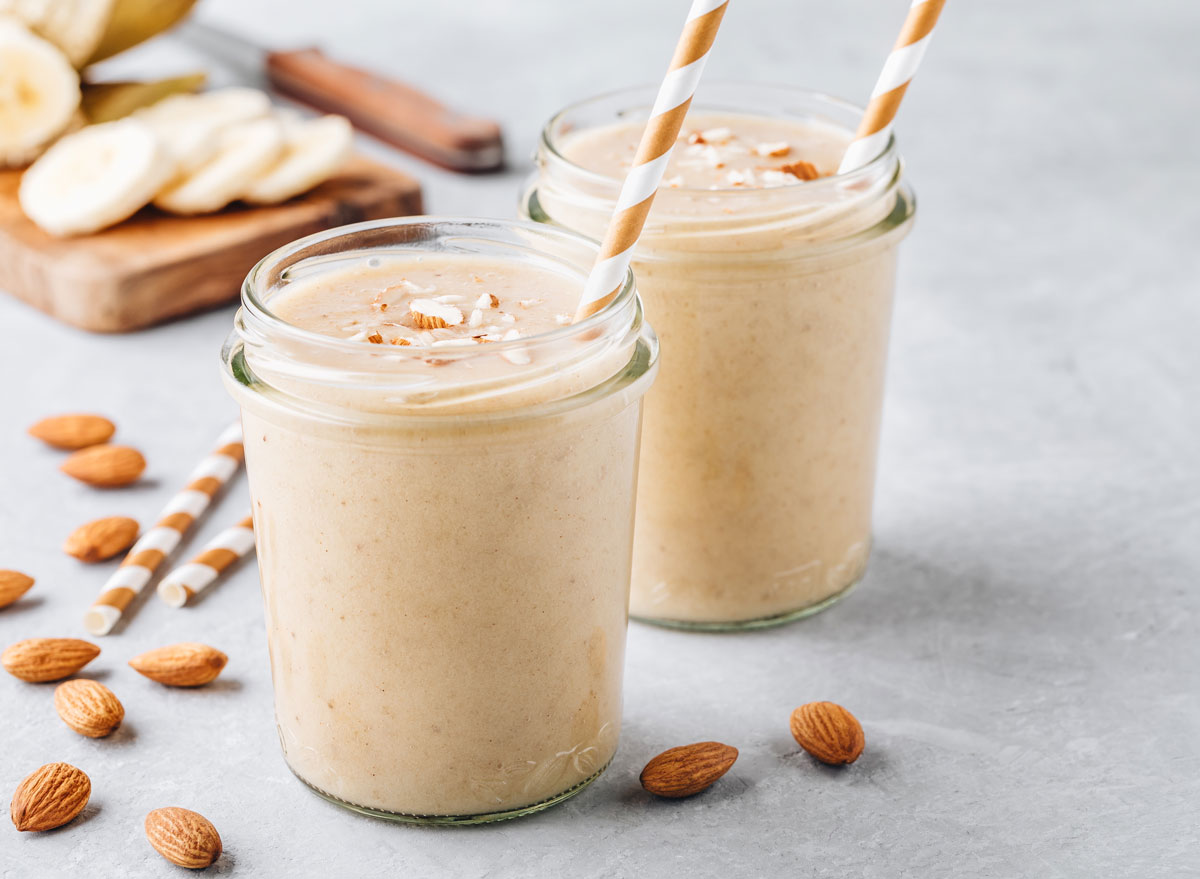 Banana almond butter smoothie