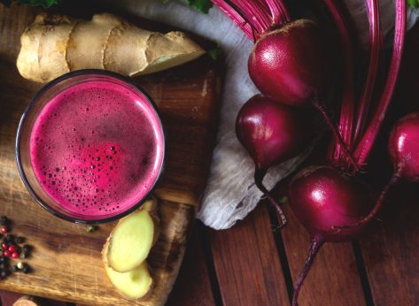 5 Best Juices To Slow Aging, Says Science