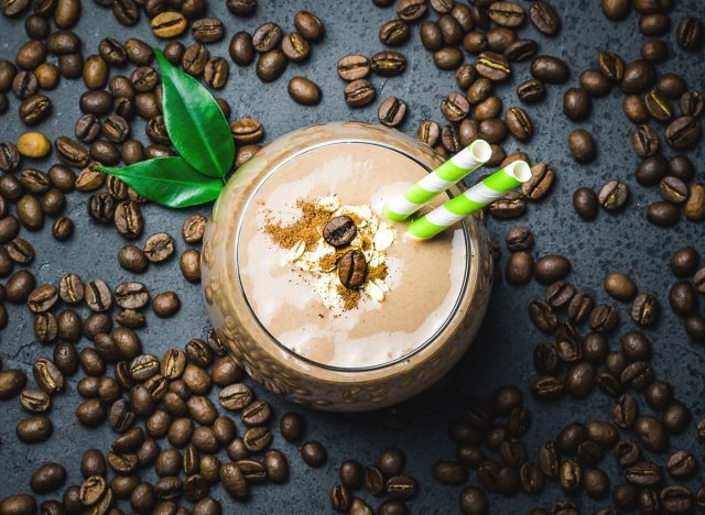 Coffee oat cinnamon smoothie