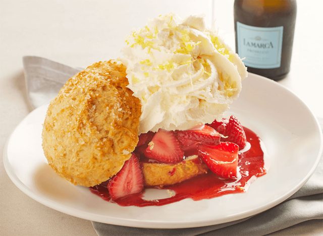 california pizza kitchen strawberry shortcake