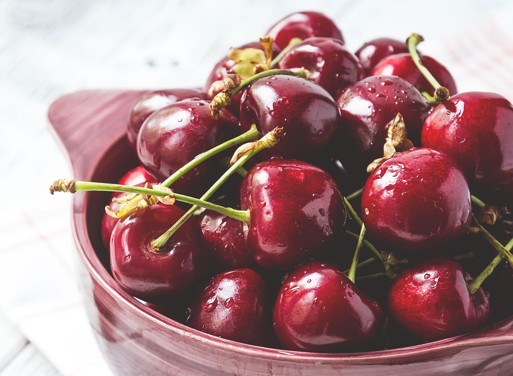 One Major Side Effect of Eating Cherries, Say Dietitians