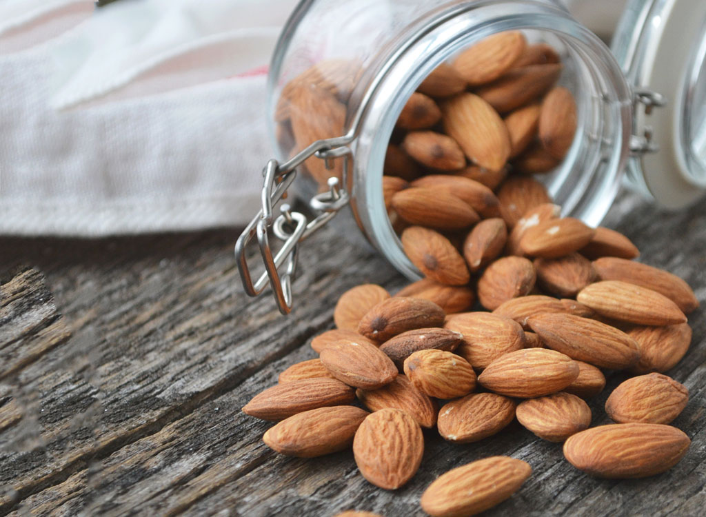 Almonds - calcium rich foods