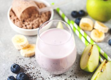 Best protein powder for smoothie blueberry banana apple