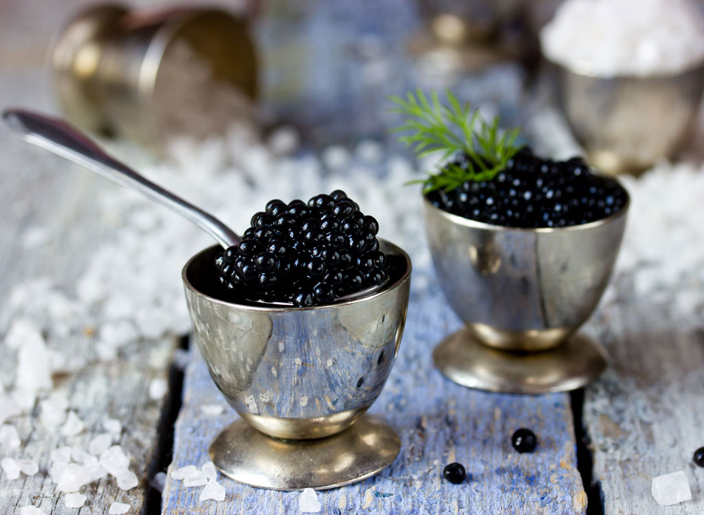 Caviar bowl spoon