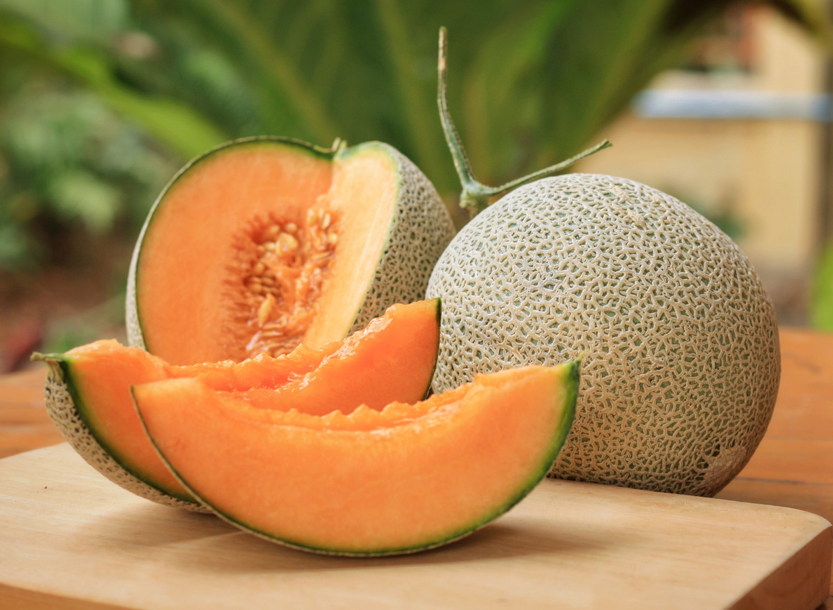 One Major Side Effect of Eating Cantaloupe, Says Dietitian — Eat This Not  That