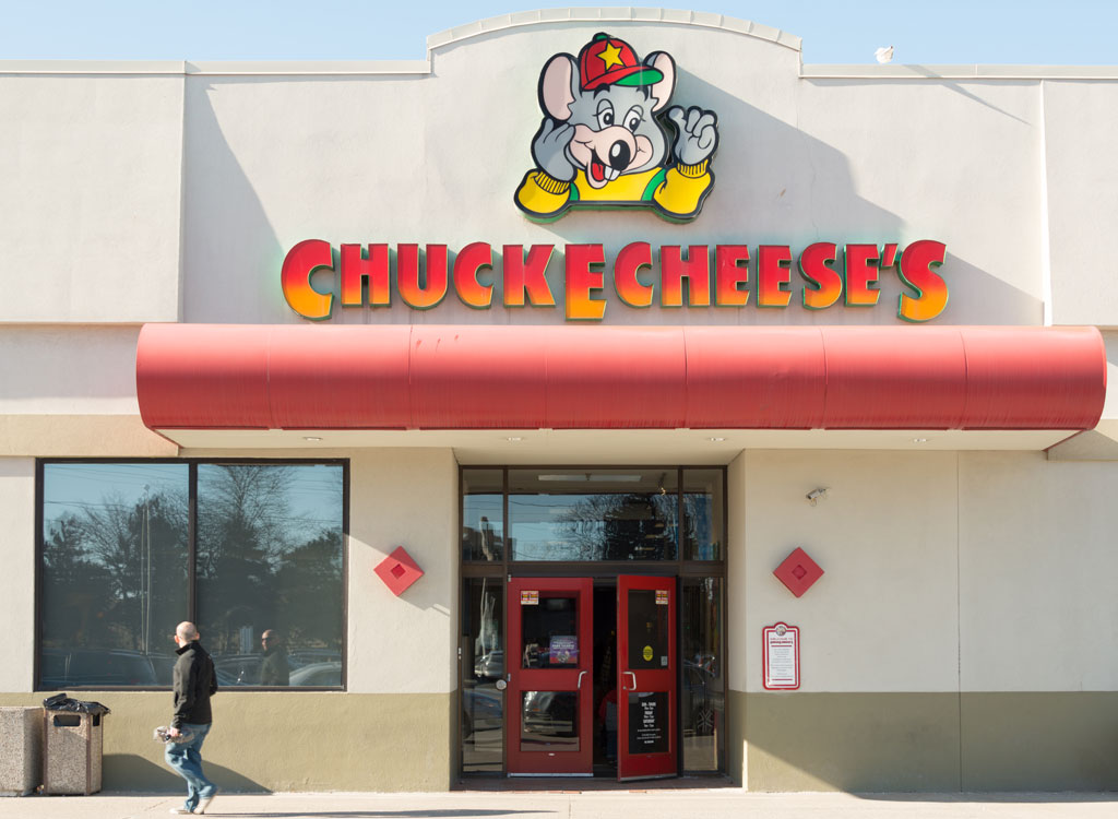 Chuck e cheeses restaurant