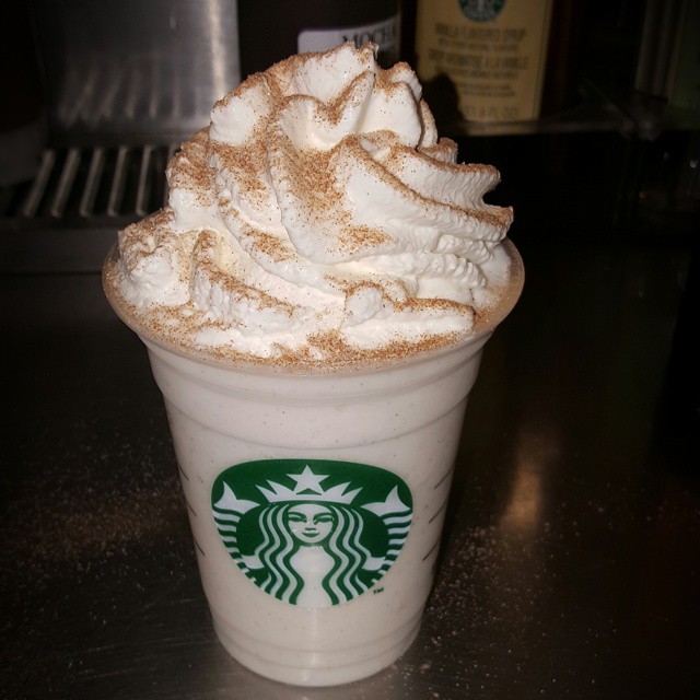 Cinnamon roll Frappuccino