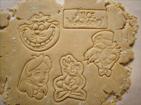 Alice in Wonderland cookies