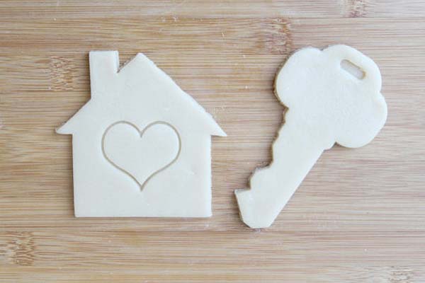 House and key cookie cutters