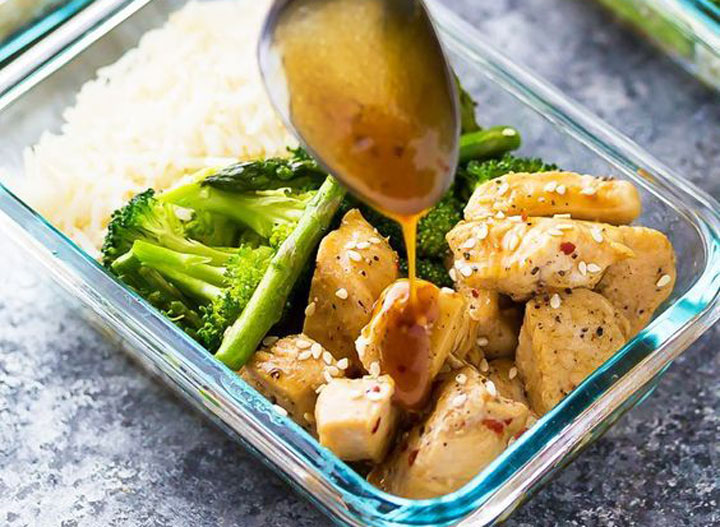 Honey Sesame Chicken Lunch Bowls - Sweet Peas and Saffron