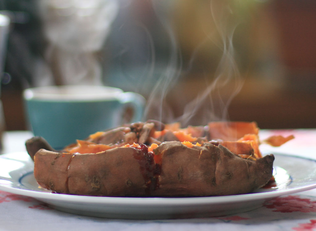 Baked sweet potato pecans