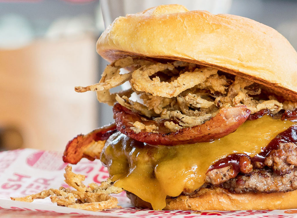 Smashburger bbq bacon cheddar