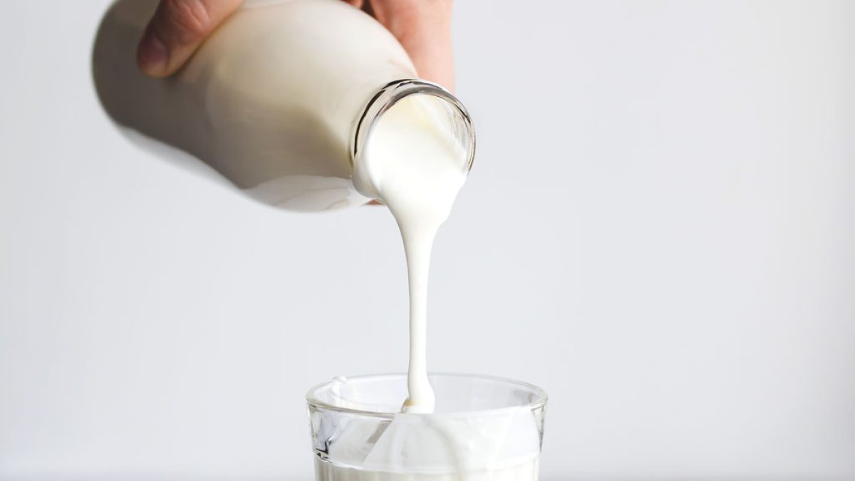 9 Best Kefir Brands to Add Probiotics to Your Diet Eat This, Not That!