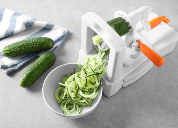 Spiralizer with cucumber