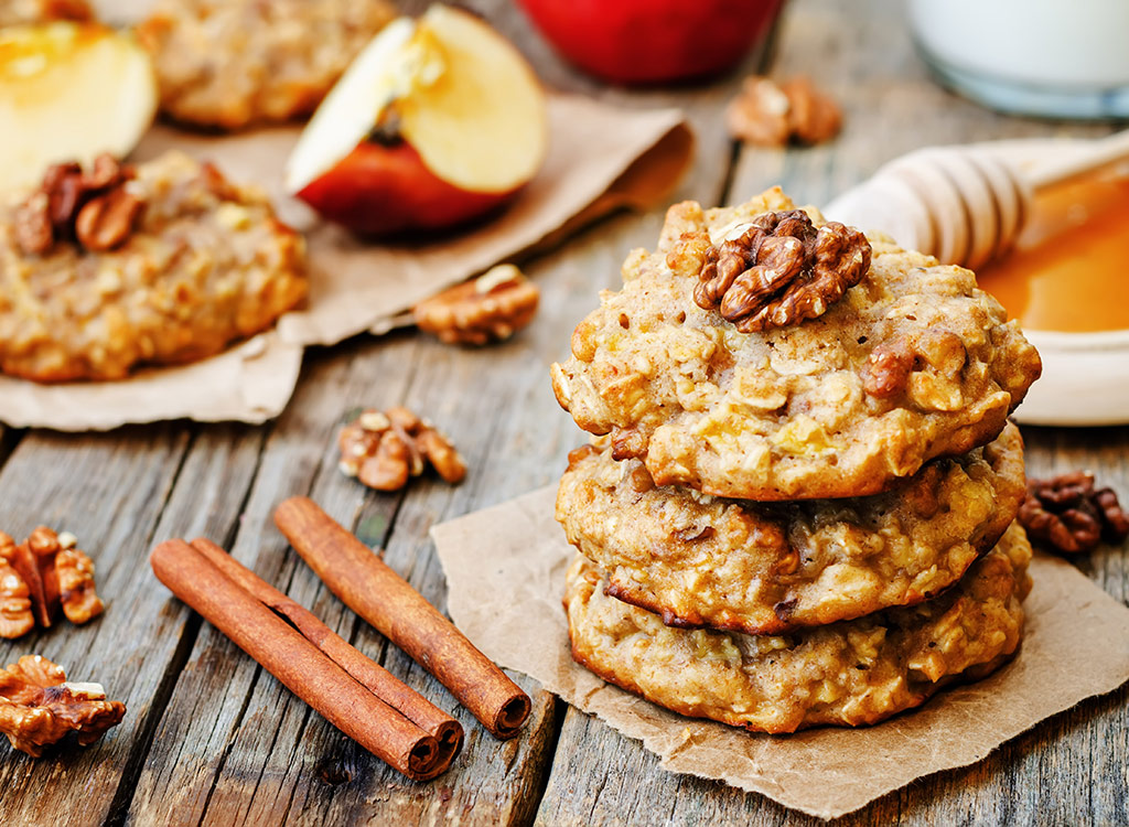 Apple cinnamon cookies