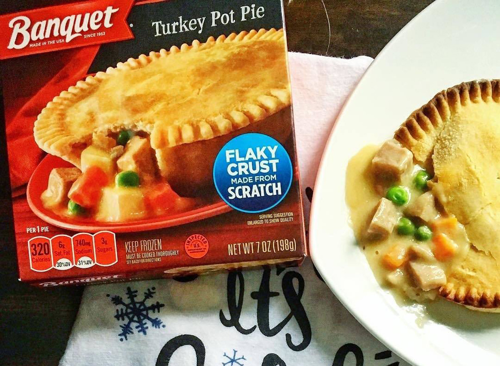 Banquet pot pie