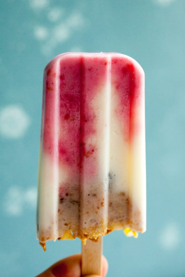 Fruit and yogurt breakfast popsicle