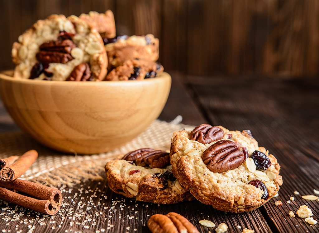 Maple pecan cookies