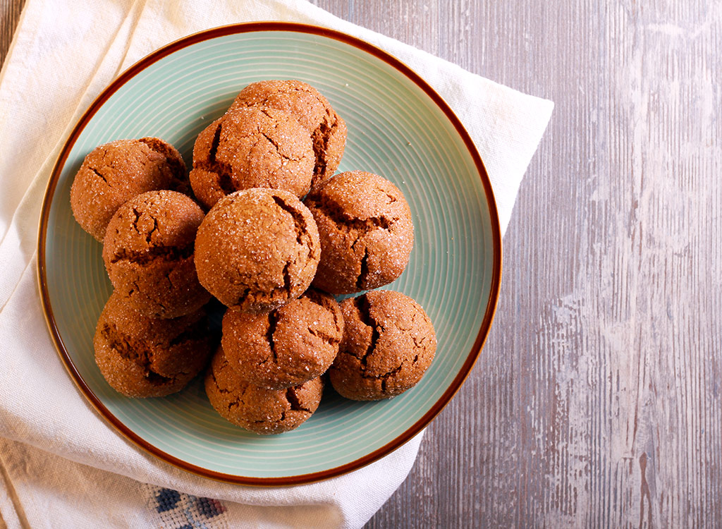 Molasses cookies