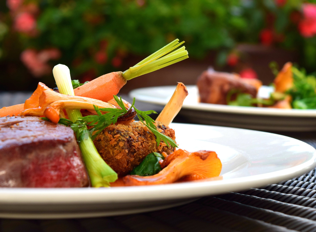 Steak and veggies