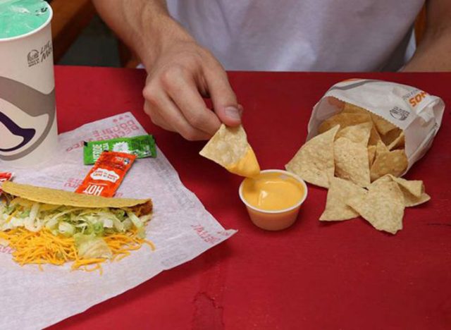 Taco bell chips and cheese