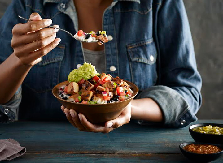 Qdoba chicken bowl