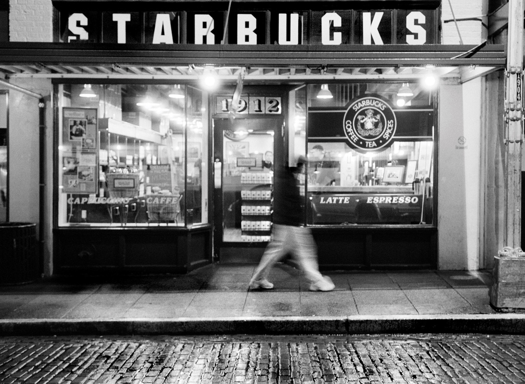 Starbucks Pike Place first location