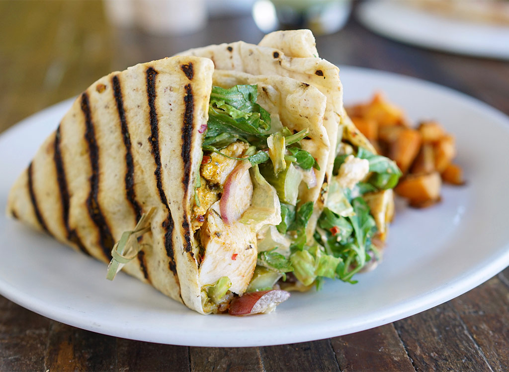 True food kitchen mediterranean chicken pita